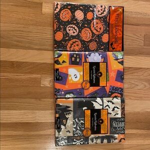 BNIP 3 Halloween 🎃 52 X 70 (oblong) 100% Vinyl Tablecloth